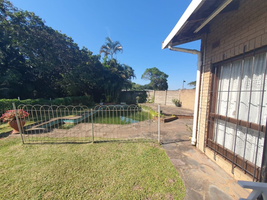 4 Bedroom Property for Sale in Sea Park KwaZulu-Natal