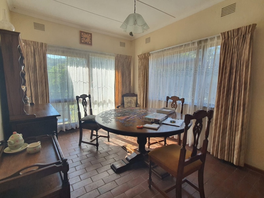 4 Bedroom Property for Sale in Sea Park KwaZulu-Natal