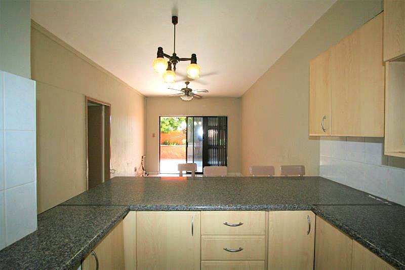 2 Bedroom Property for Sale in Port Edward KwaZulu-Natal