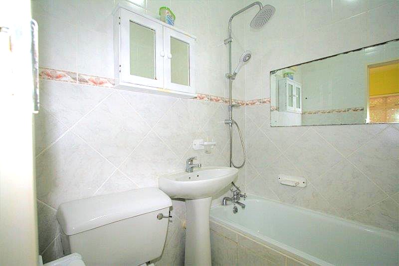 2 Bedroom Property for Sale in Port Edward KwaZulu-Natal