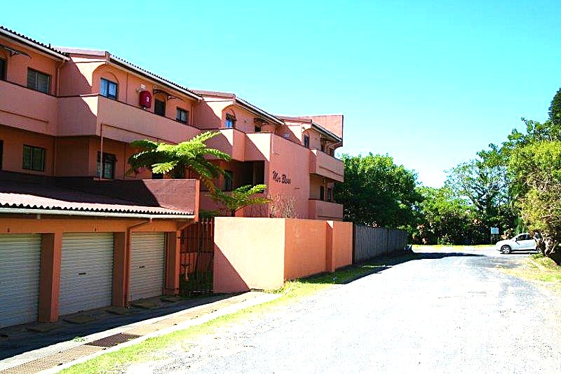 2 Bedroom Property for Sale in Port Edward KwaZulu-Natal