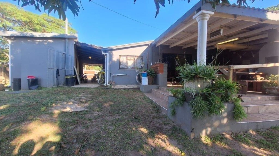3 Bedroom Property for Sale in Sea Park KwaZulu-Natal