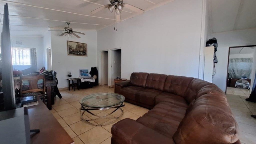 3 Bedroom Property for Sale in Sea Park KwaZulu-Natal