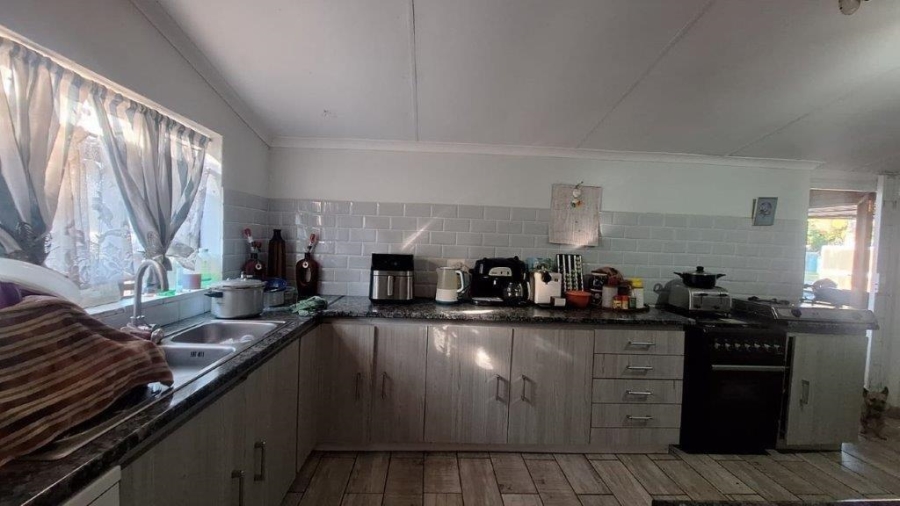 3 Bedroom Property for Sale in Sea Park KwaZulu-Natal