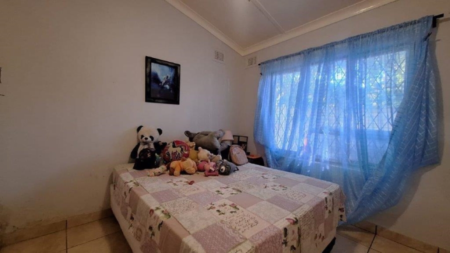 3 Bedroom Property for Sale in Sea Park KwaZulu-Natal