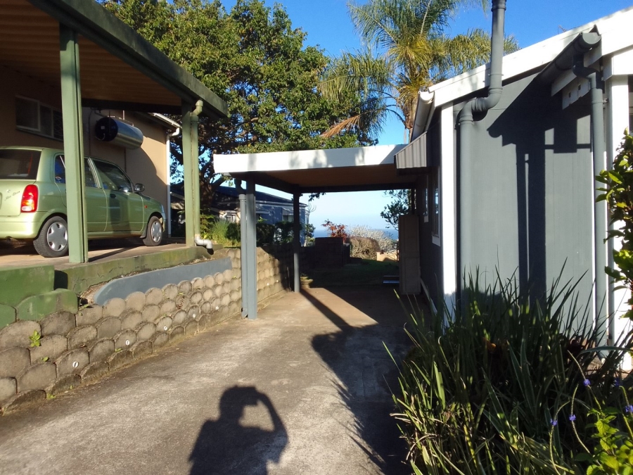 2 Bedroom Property for Sale in Hibberdene KwaZulu-Natal