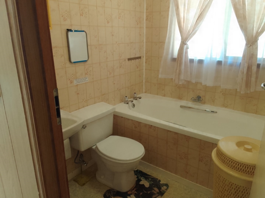 2 Bedroom Property for Sale in Hibberdene KwaZulu-Natal