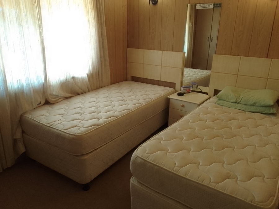 2 Bedroom Property for Sale in Hibberdene KwaZulu-Natal