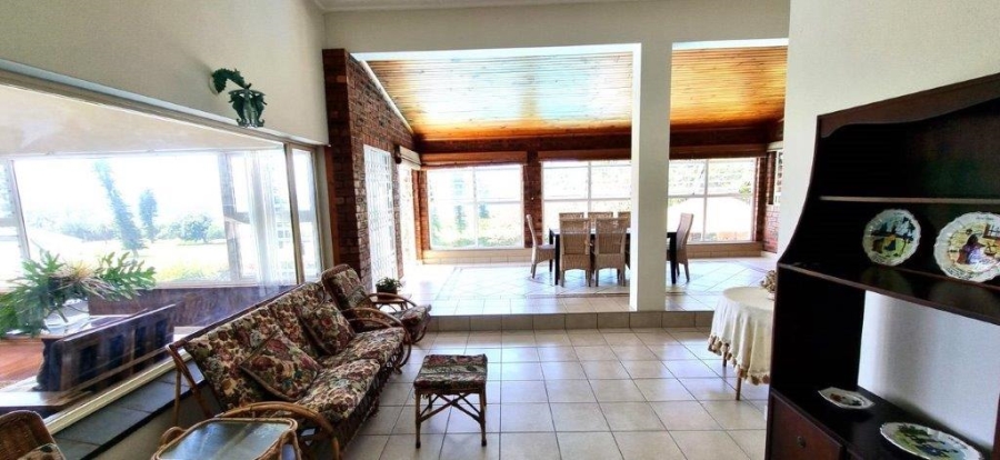 4 Bedroom Property for Sale in Umkomaas KwaZulu-Natal
