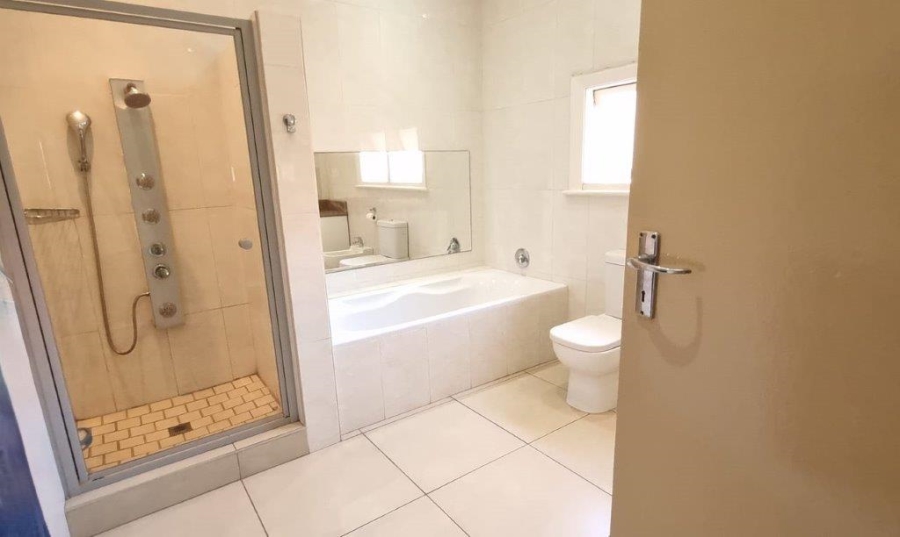 4 Bedroom Property for Sale in Umkomaas KwaZulu-Natal