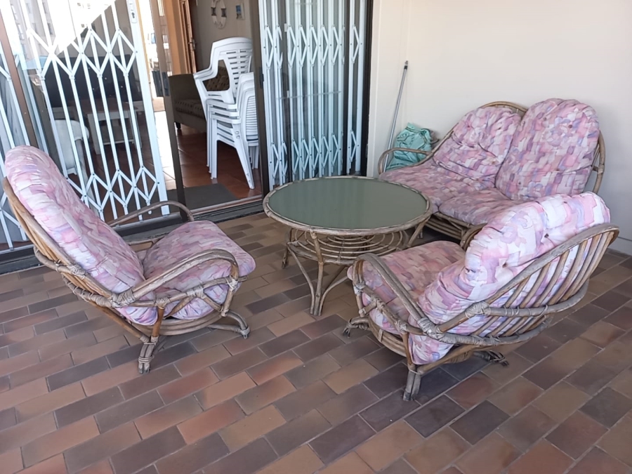2 Bedroom Property for Sale in Margate KwaZulu-Natal