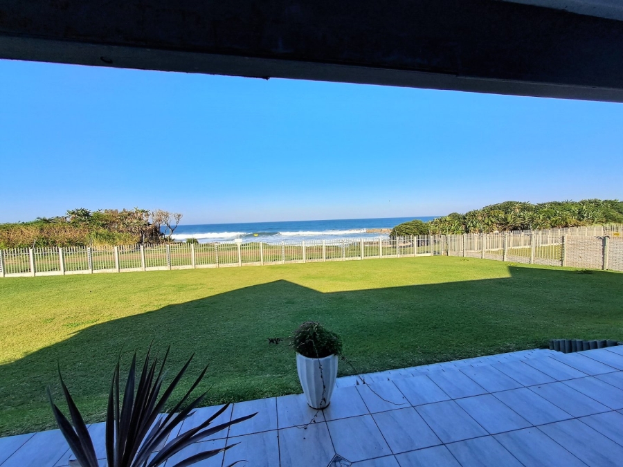 5 Bedroom Property for Sale in Port Edward KwaZulu-Natal