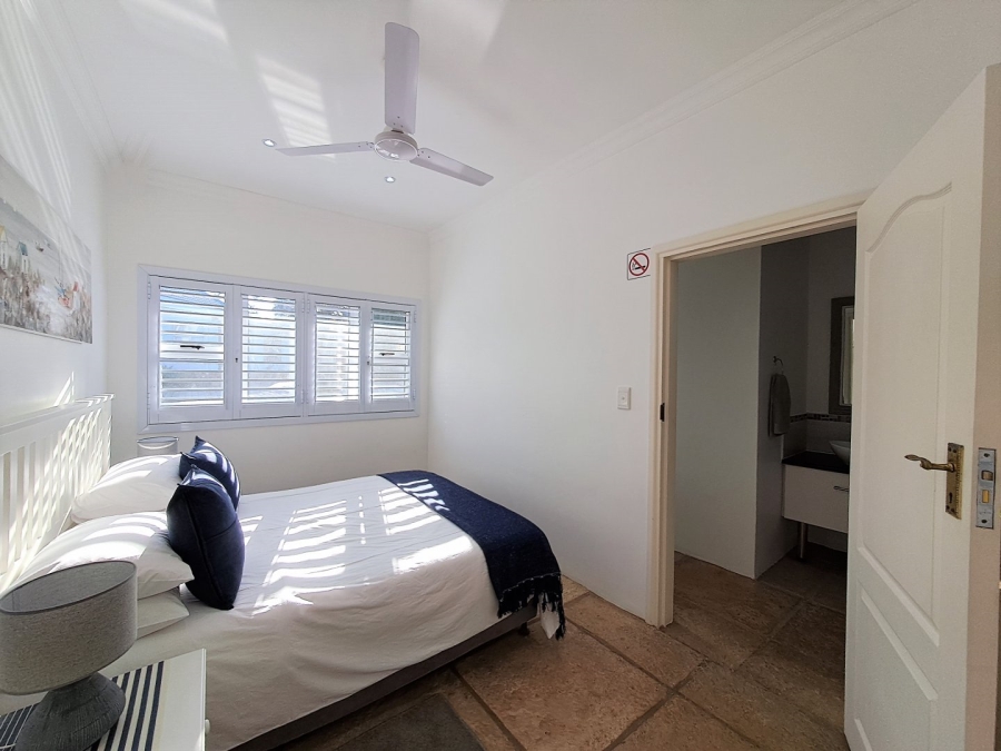 5 Bedroom Property for Sale in Port Edward KwaZulu-Natal