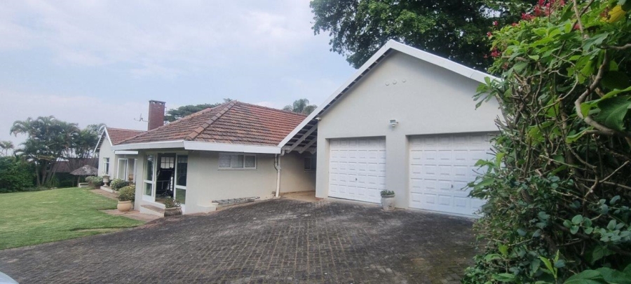 4 Bedroom Property for Sale in Umtentweni KwaZulu-Natal