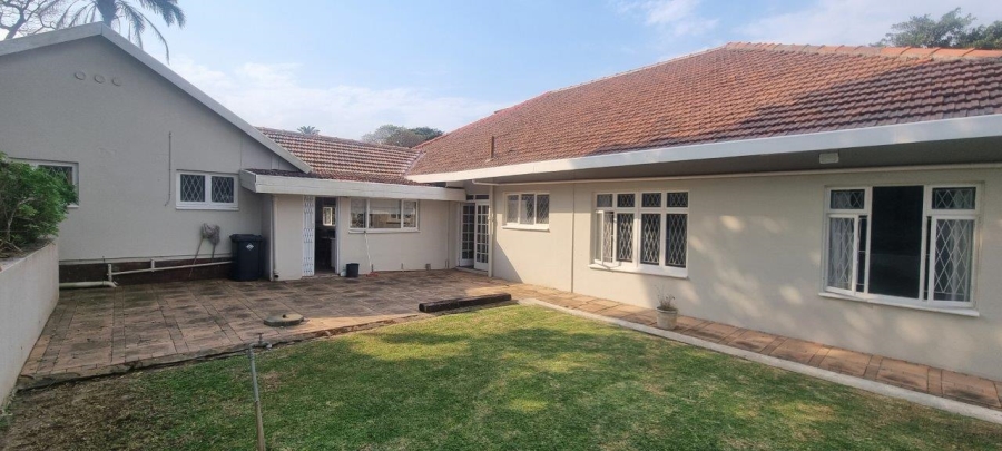 4 Bedroom Property for Sale in Umtentweni KwaZulu-Natal