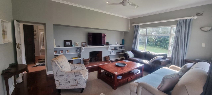 4 Bedroom Property for Sale in Umtentweni KwaZulu-Natal