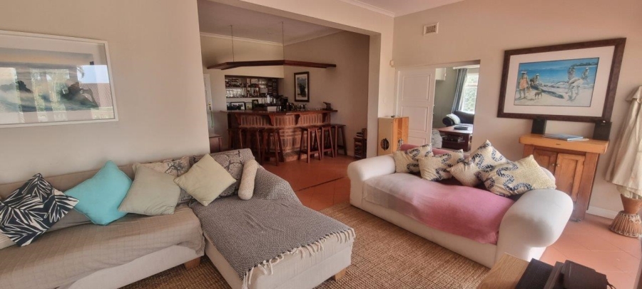 4 Bedroom Property for Sale in Umtentweni KwaZulu-Natal