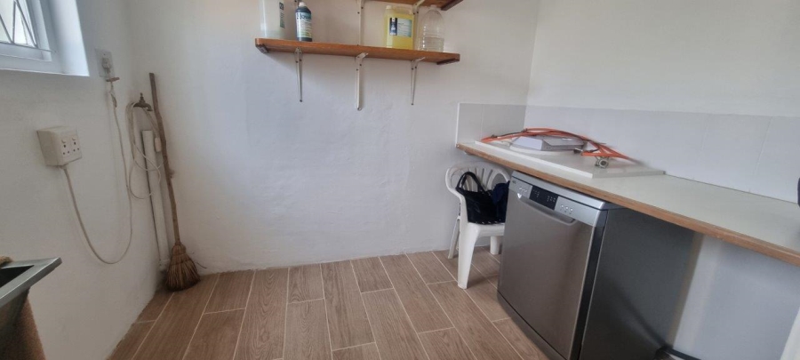 4 Bedroom Property for Sale in Umtentweni KwaZulu-Natal