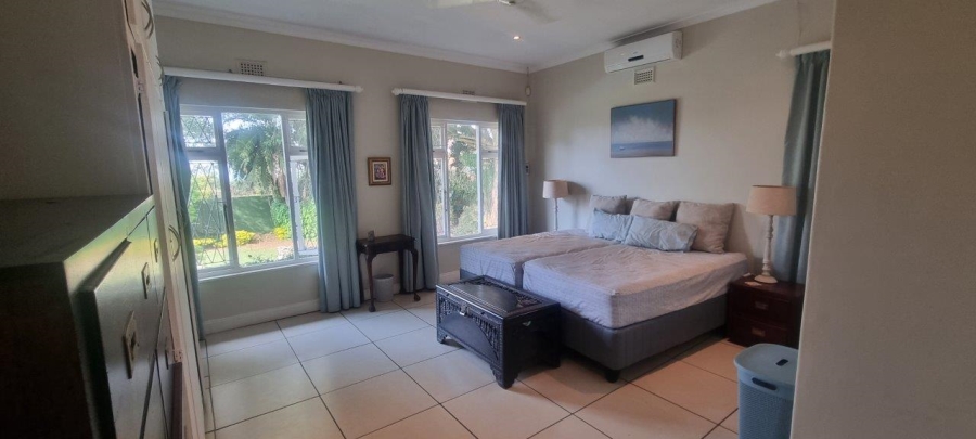 4 Bedroom Property for Sale in Umtentweni KwaZulu-Natal