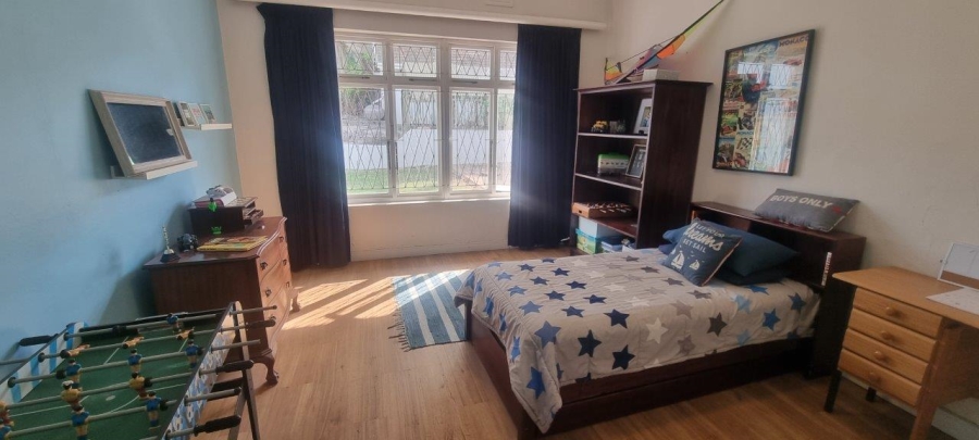 4 Bedroom Property for Sale in Umtentweni KwaZulu-Natal