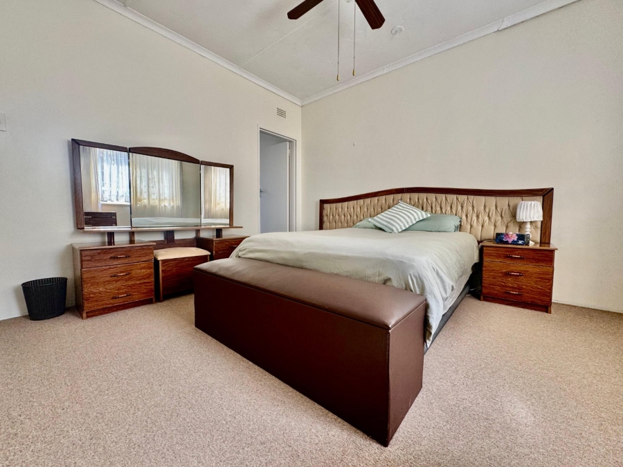 3 Bedroom Property for Sale in Huttenheights KwaZulu-Natal