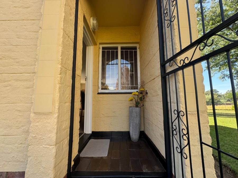 3 Bedroom Property for Sale in Huttenheights KwaZulu-Natal
