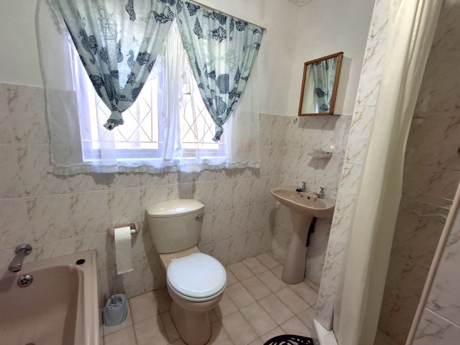 4 Bedroom Property for Sale in Margate KwaZulu-Natal