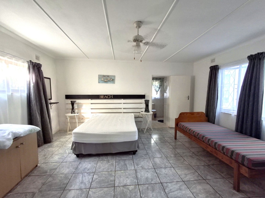 4 Bedroom Property for Sale in Margate KwaZulu-Natal
