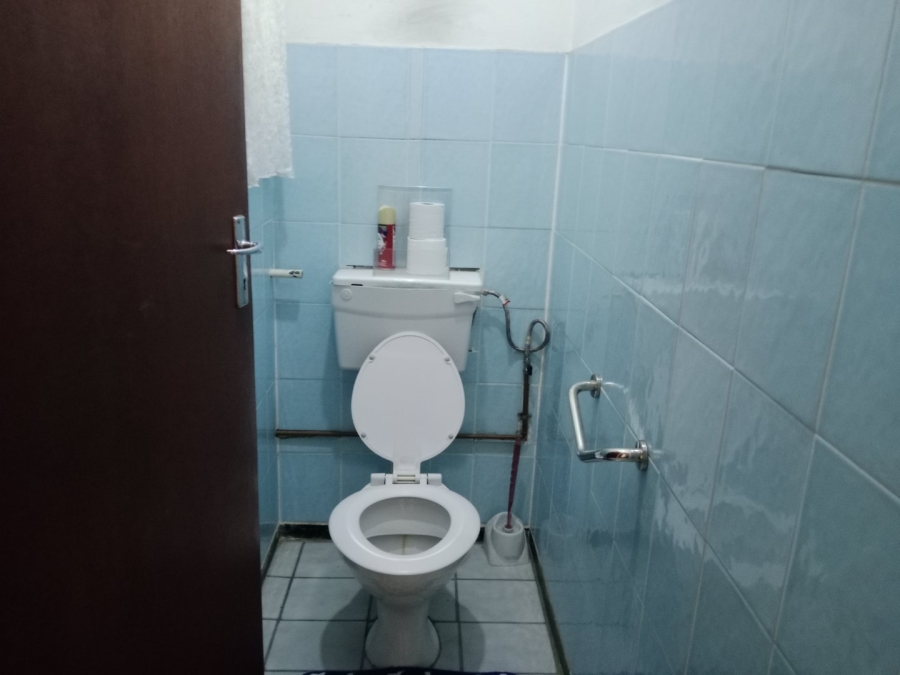 4 Bedroom Property for Sale in Newholme KwaZulu-Natal