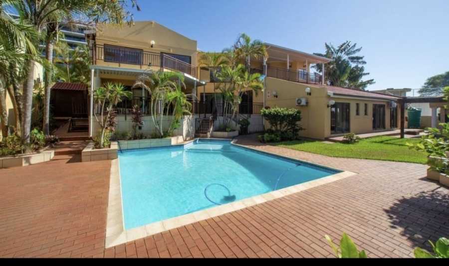 To Let 7 Bedroom Property for Rent in Umhlanga KwaZulu-Natal