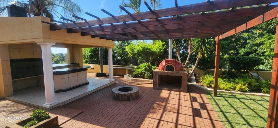 To Let 7 Bedroom Property for Rent in Umhlanga KwaZulu-Natal