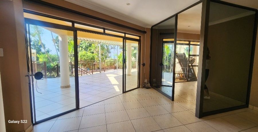 To Let 7 Bedroom Property for Rent in Umhlanga KwaZulu-Natal