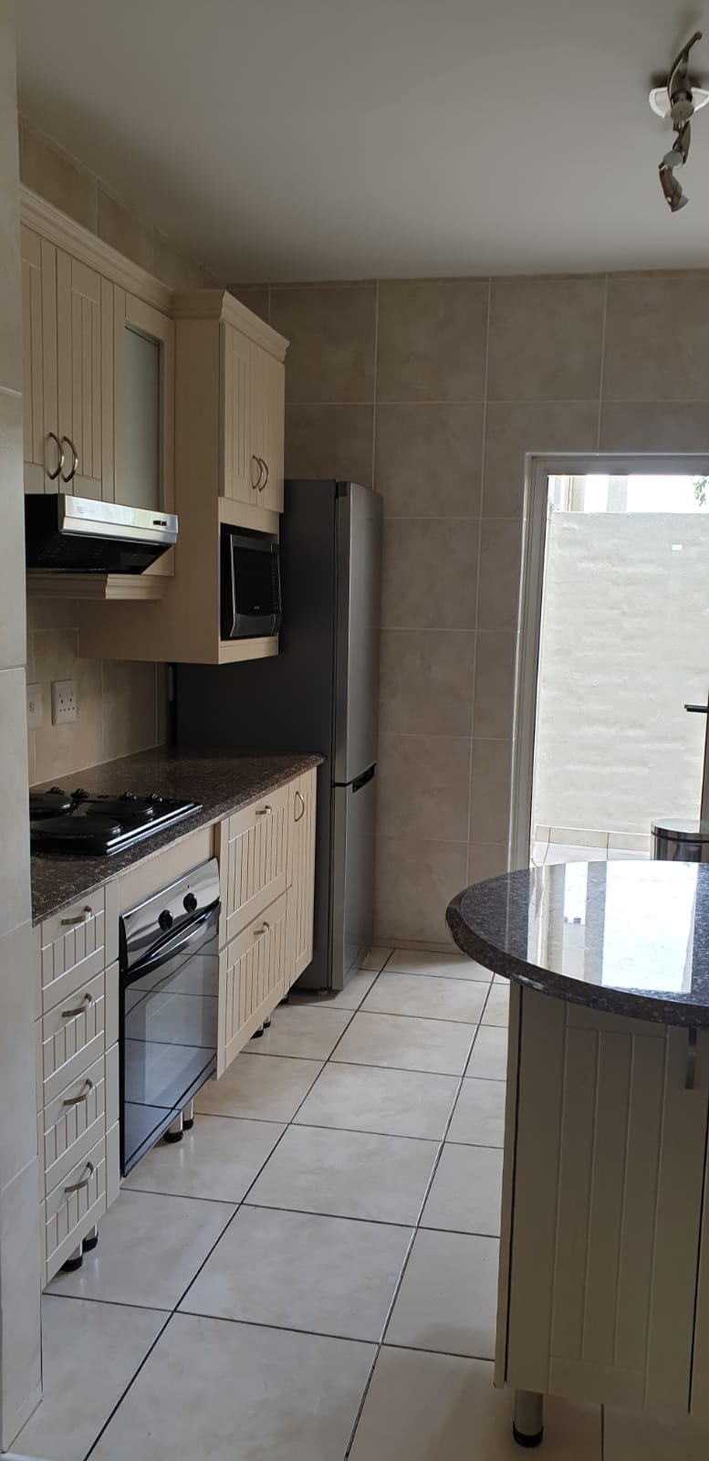 To Let 3 Bedroom Property for Rent in Umhlanga KwaZulu-Natal