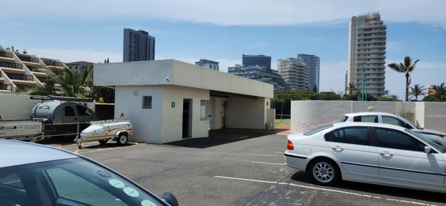 To Let 3 Bedroom Property for Rent in Umhlanga KwaZulu-Natal