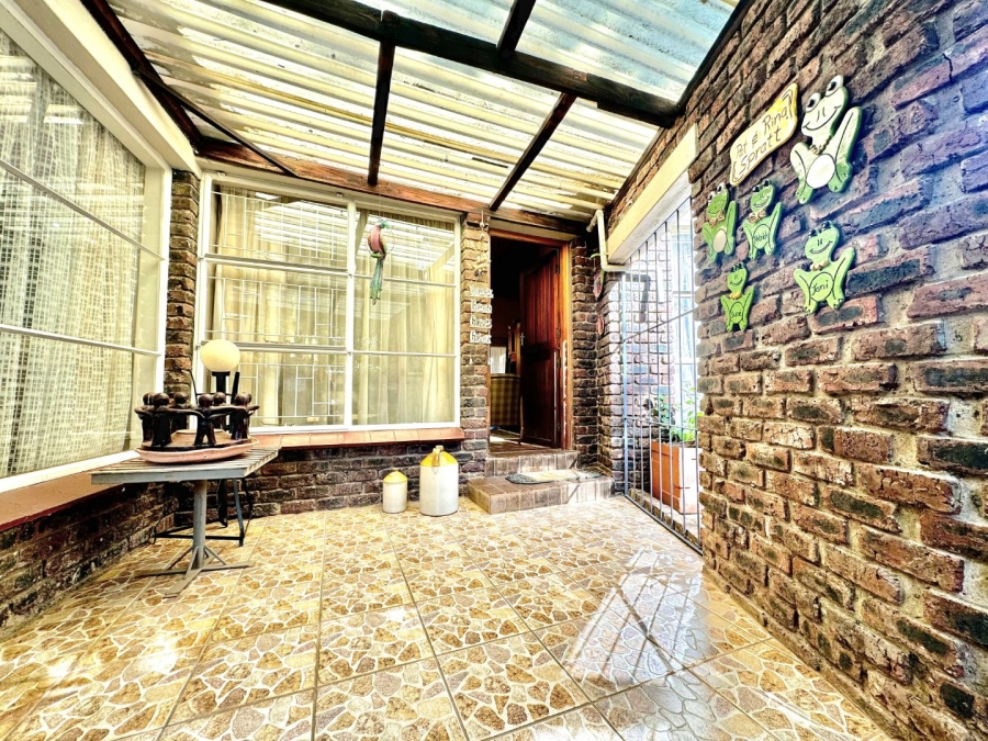 4 Bedroom Property for Sale in Pioneer Park KwaZulu-Natal