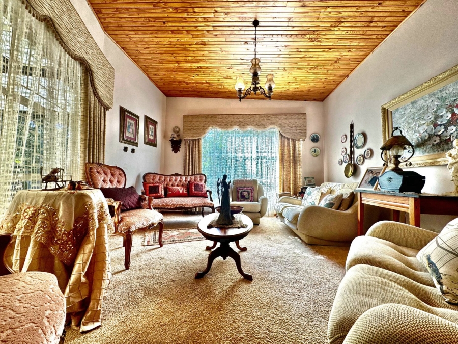 4 Bedroom Property for Sale in Pioneer Park KwaZulu-Natal