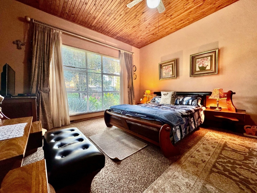 4 Bedroom Property for Sale in Pioneer Park KwaZulu-Natal