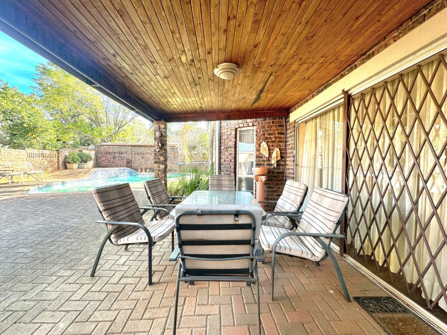 4 Bedroom Property for Sale in Pioneer Park KwaZulu-Natal