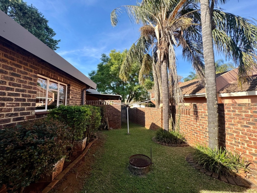 4 Bedroom Property for Sale in Pioneer Park KwaZulu-Natal