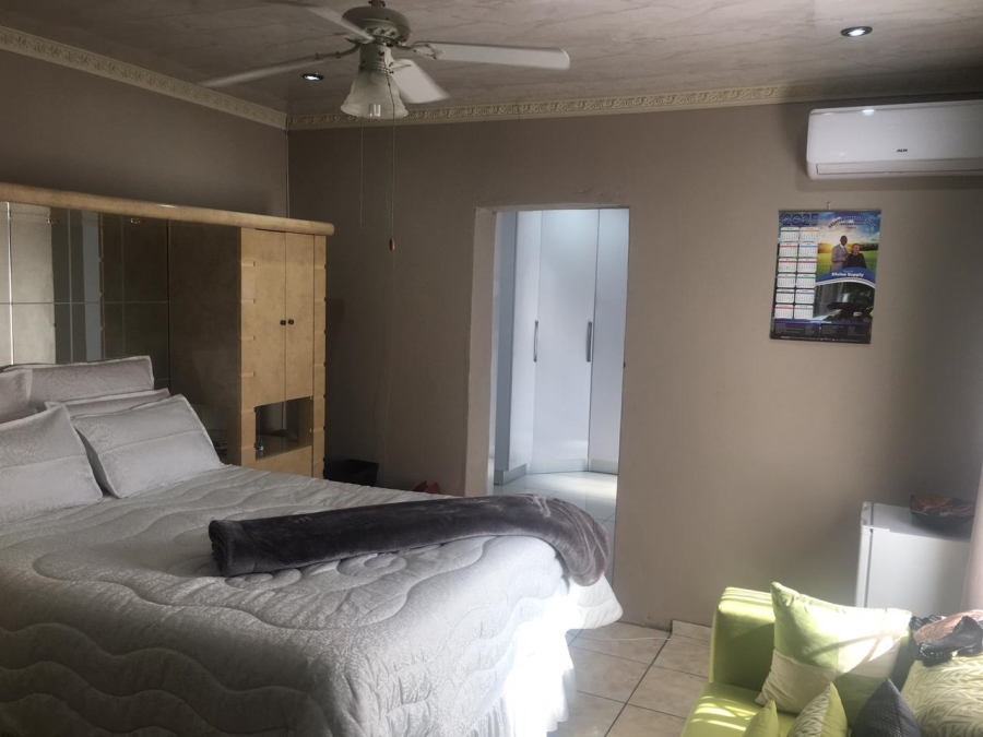 3 Bedroom Property for Sale in Amajuba Park KwaZulu-Natal