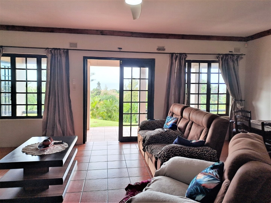 3 Bedroom Property for Sale in Port Edward KwaZulu-Natal