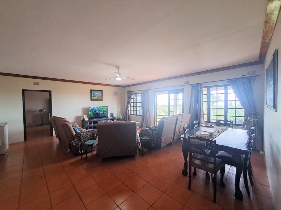 3 Bedroom Property for Sale in Port Edward KwaZulu-Natal