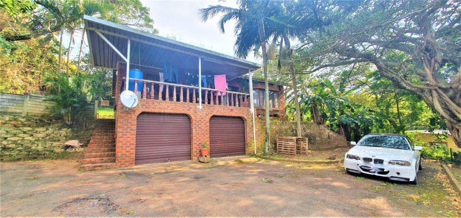6 Bedroom Property for Sale in Sea Park KwaZulu-Natal