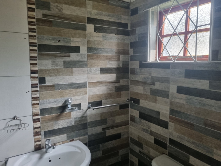 To Let 3 Bedroom Property for Rent in Prestbury KwaZulu-Natal