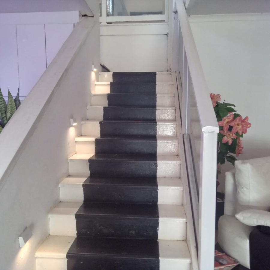 To Let 4 Bedroom Property for Rent in Margate Beach KwaZulu-Natal