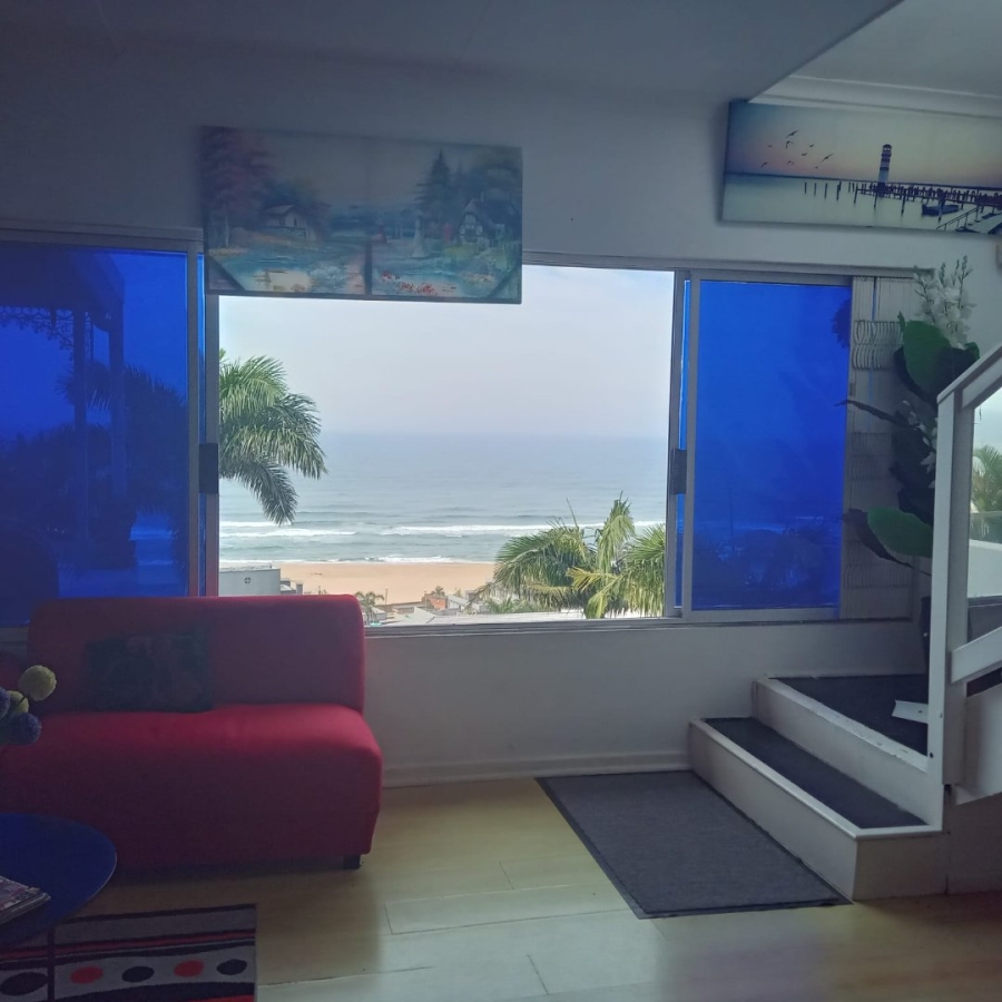 To Let 4 Bedroom Property for Rent in Margate Beach KwaZulu-Natal