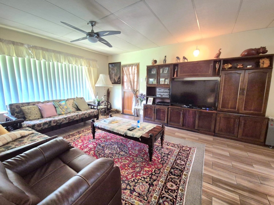 2 Bedroom Property for Sale in Newcastle KwaZulu-Natal