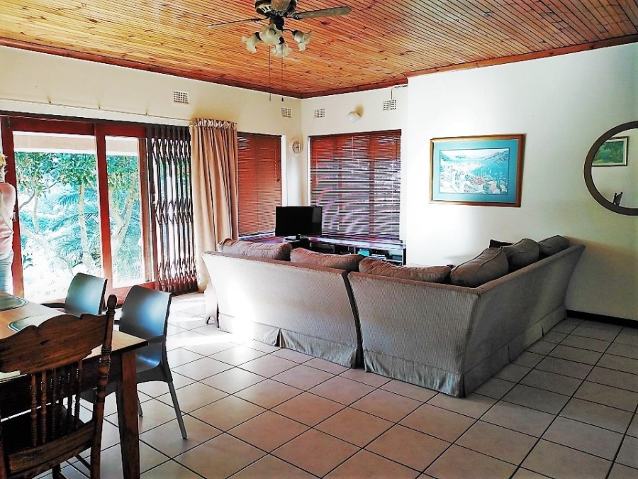 3 Bedroom Property for Sale in Hibberdene KwaZulu-Natal