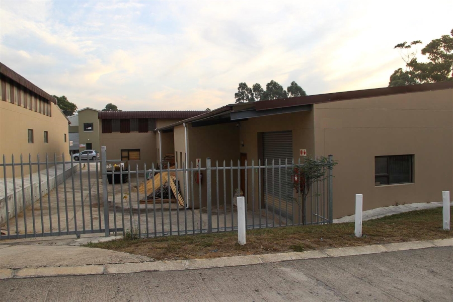  Bedroom Property for Sale in Uvongo KwaZulu-Natal