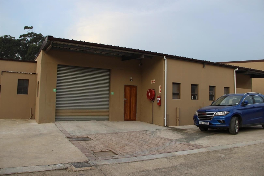  Bedroom Property for Sale in Uvongo KwaZulu-Natal